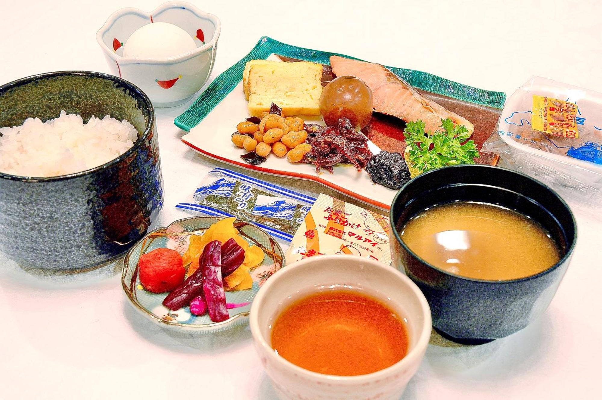 Himeji Ekimae Universal Hotel Minamiguchi Dış mekan fotoğraf