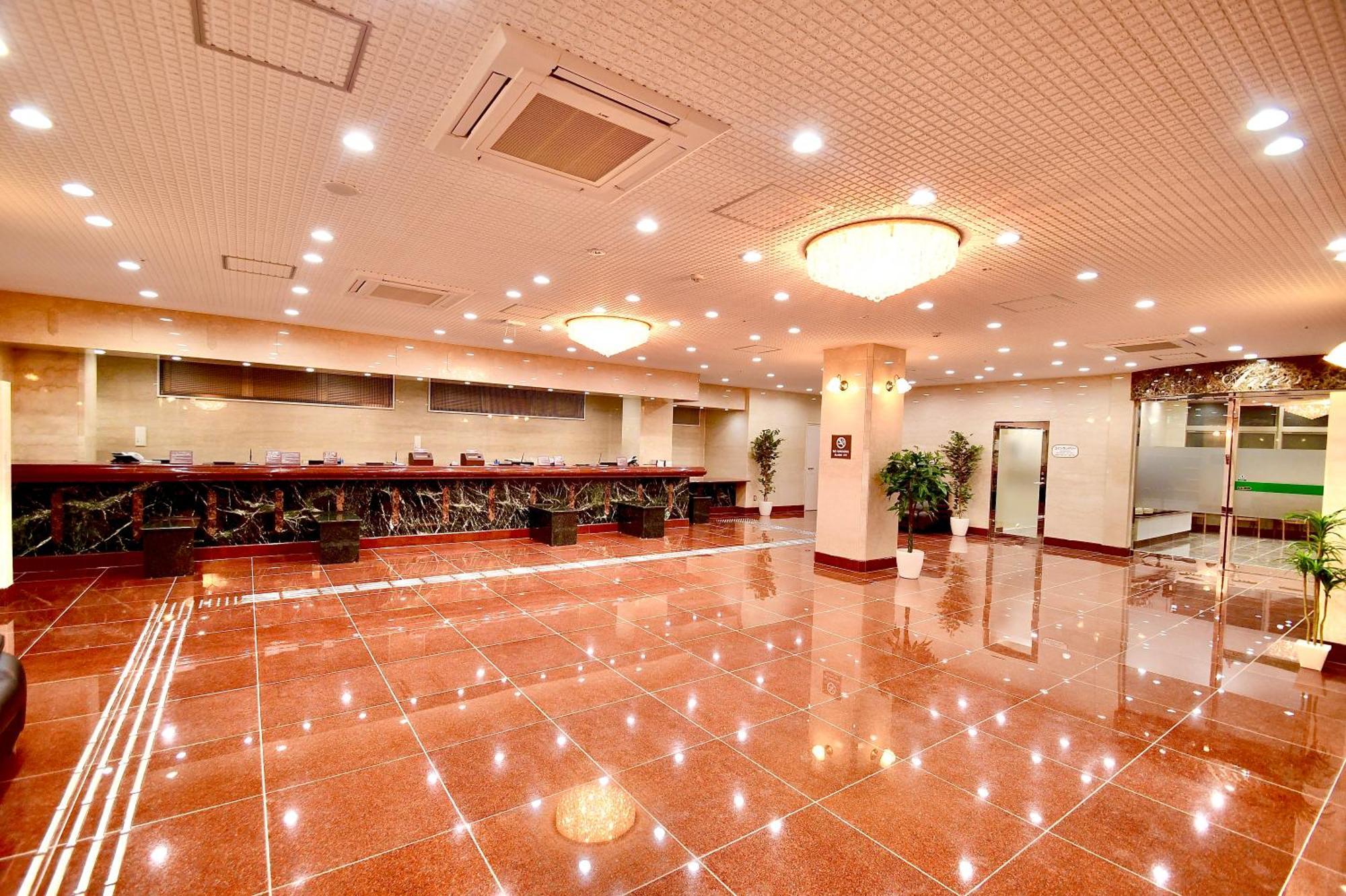 Himeji Ekimae Universal Hotel Minamiguchi Dış mekan fotoğraf